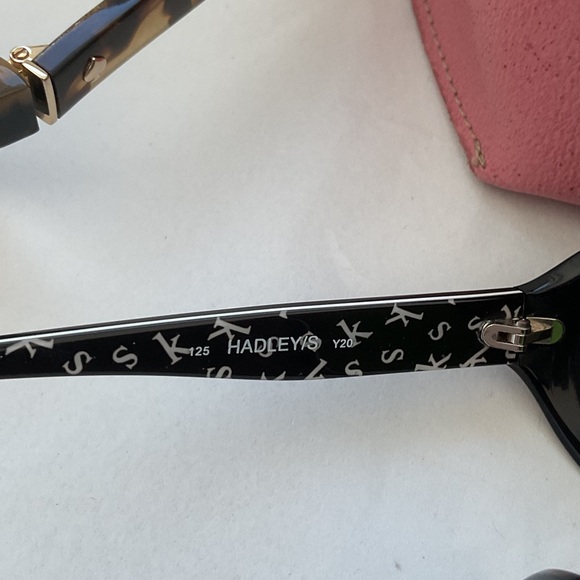 Kate Spade New York Tortoise and Black Sunglasses Duo - Picture 9 of 14